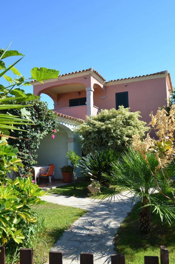 Iss Travel, La Padula - Apartments With Private Veranda And Parking San Teodoro  Dış mekan fotoğraf