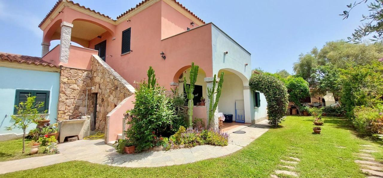 Iss Travel, La Padula - Apartments With Private Veranda And Parking San Teodoro  Dış mekan fotoğraf
